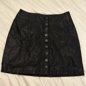 Button Leather Skirt